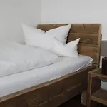 Fresena Szálloda